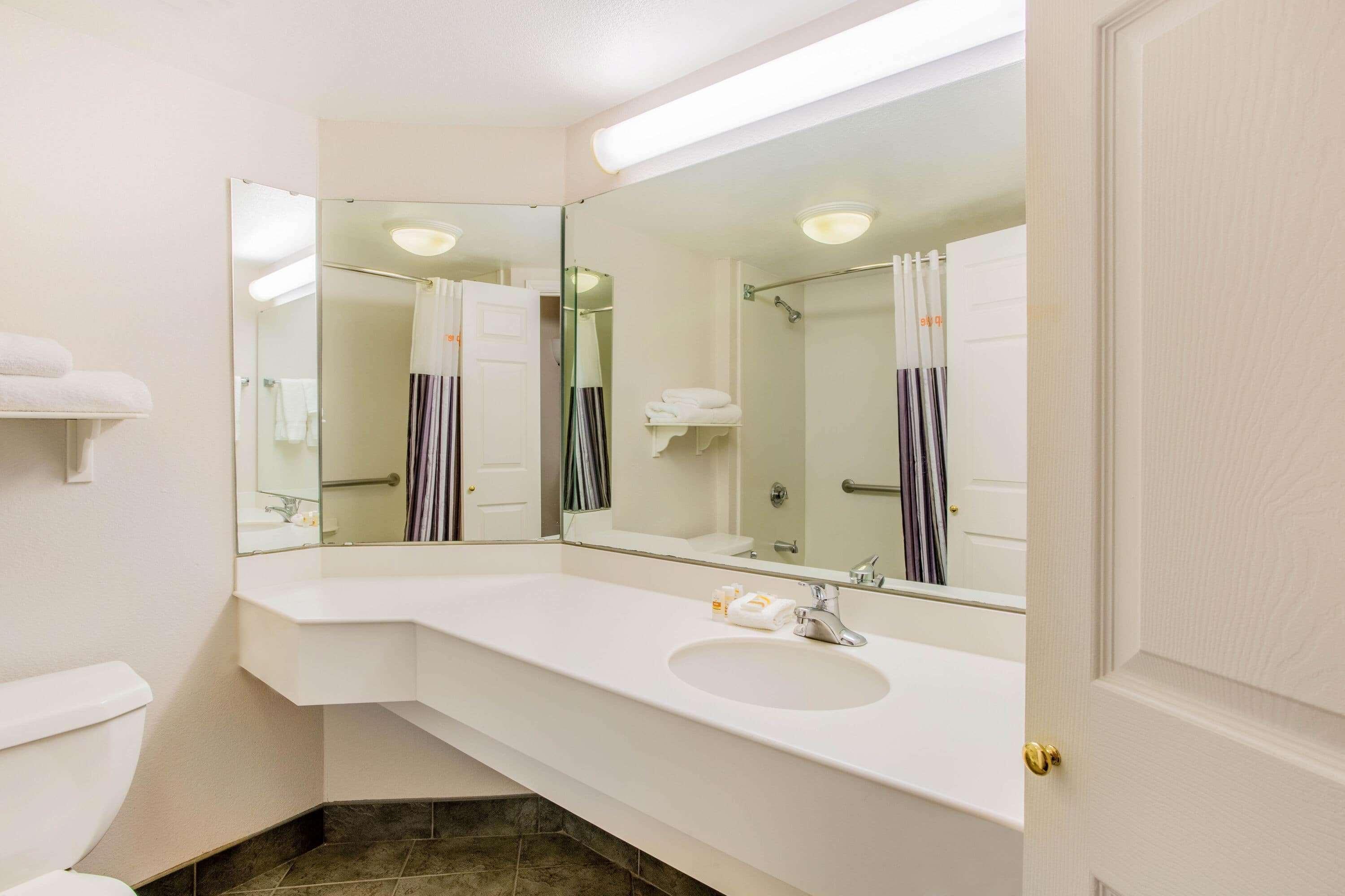 La Quinta By Wyndham Raleigh Durham Intl Ap Hotel Morrisville Buitenkant foto